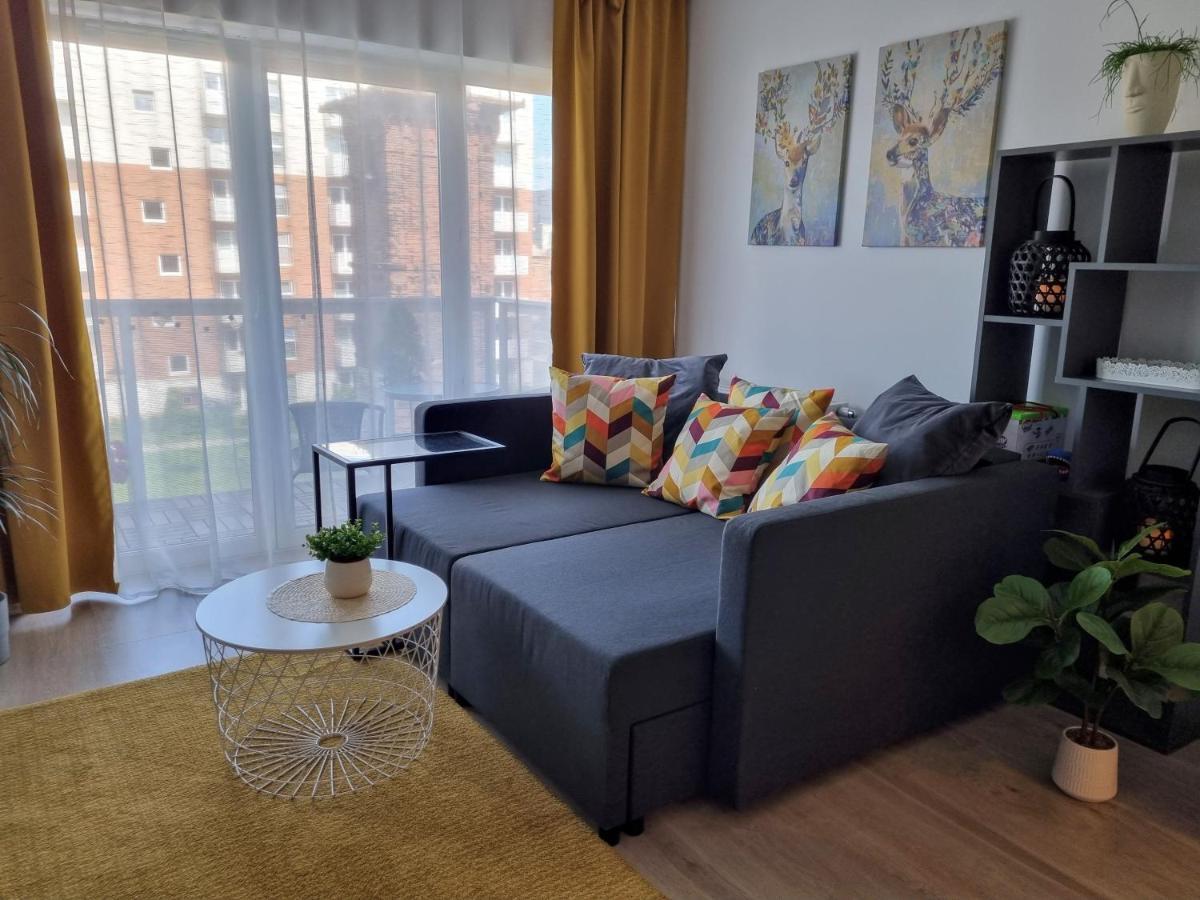 Apartment Apple - Wroblewskiego Prywatne Miejsce Parkingowe Lodz (Lodz)